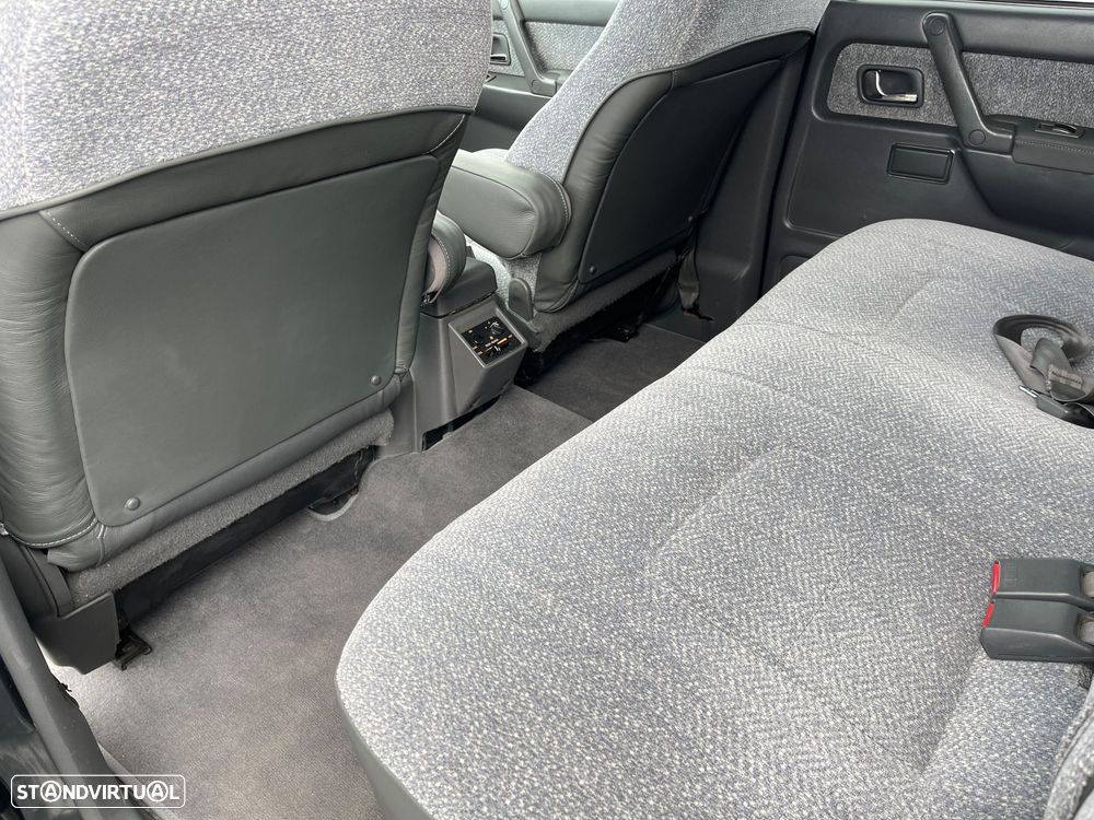 Mitsubishi Pajero 2.8 TD GLS Longo - 18