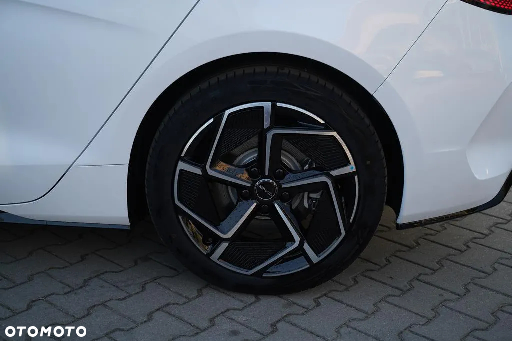 BYD Seal 82.5kWh Excellence AWD - 22
