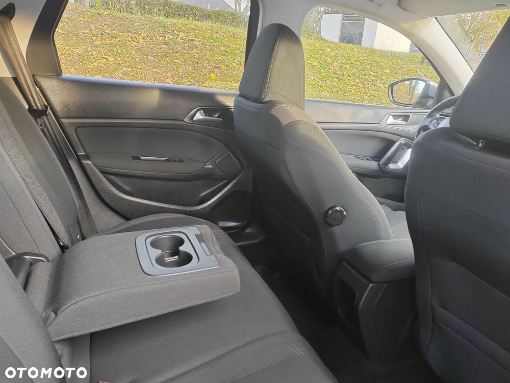 Peugeot 308 1.6 BlueHDi Business Line S&S - 4