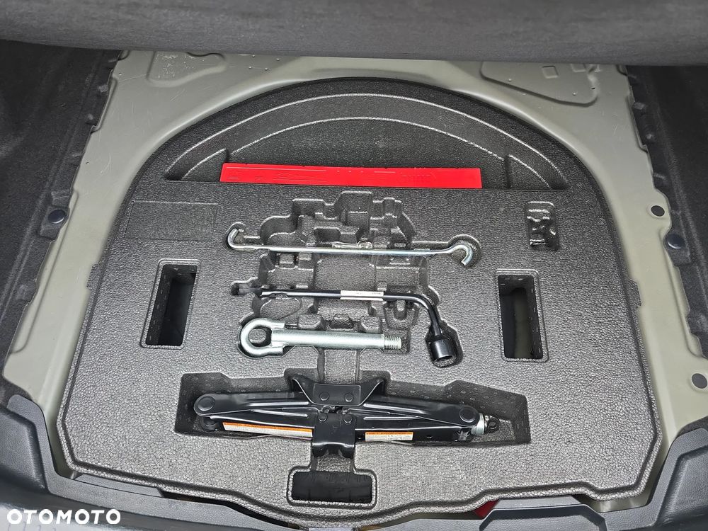 Toyota Corolla 1.8 Hybrid GPF Comfort - 17