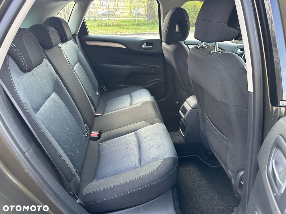 Citroën C4 VTi 95 Attraction - 26