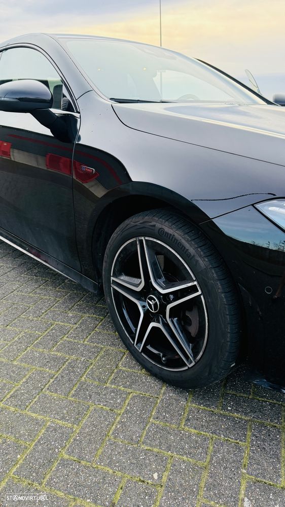 Mercedes-Benz CLA 250 - 2