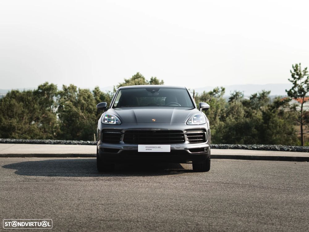 Porsche Cayenne Coupé E-Hybrid - 10