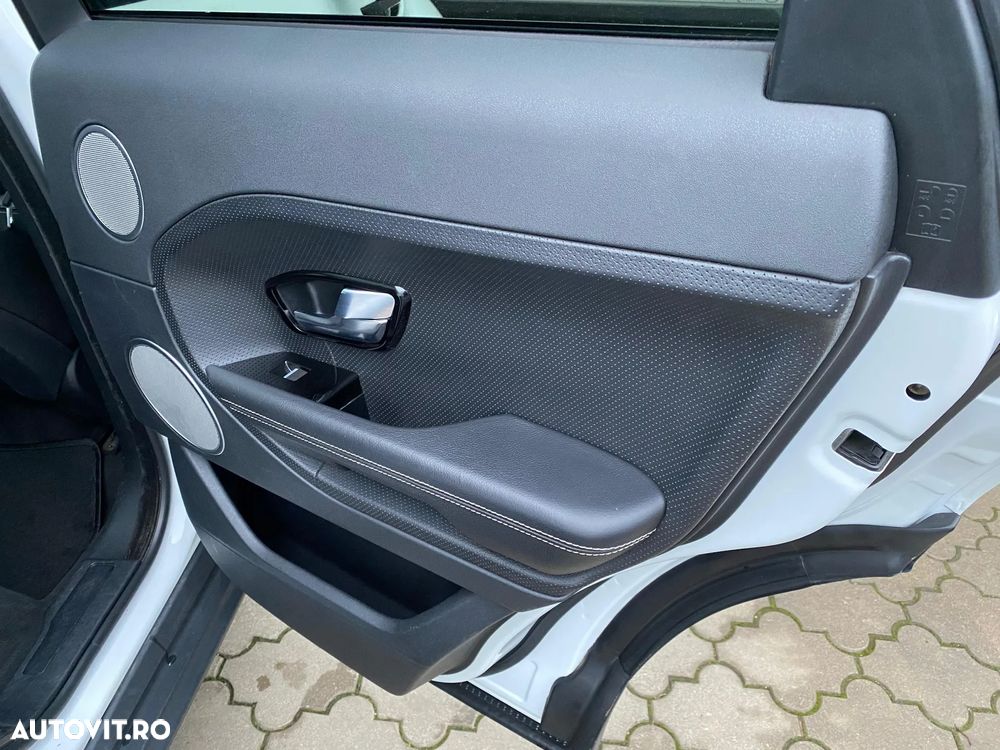 Land Rover Range Rover Evoque - 26