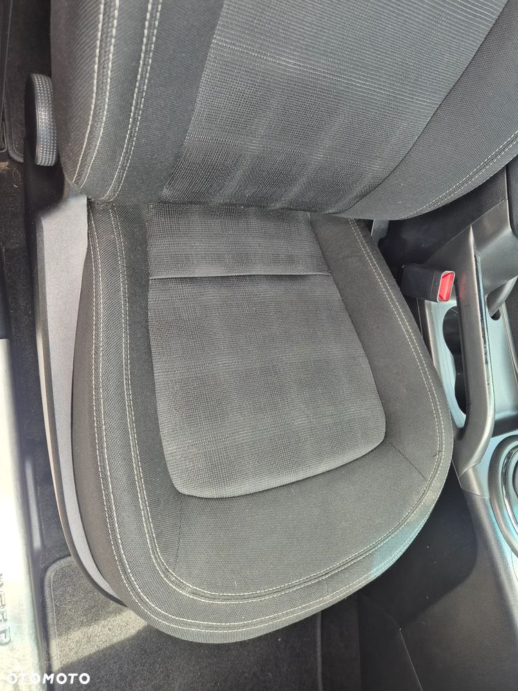 Kia Sportage 1.6 GDI L 2WD - 17