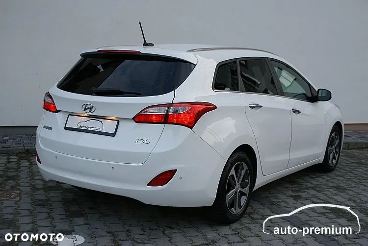 Hyundai i30 1.6 GDI BlueDrive Premium - 4