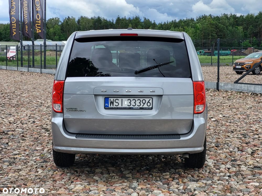 Dodge Grand Caravan - 7