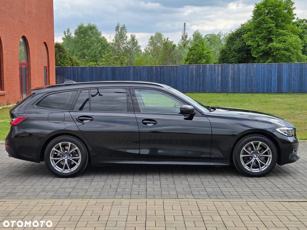 BMW Seria 3 320d M Sport Shadow sport - 2
