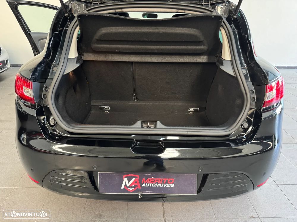 Renault Clio TCe 90 Limited - 26