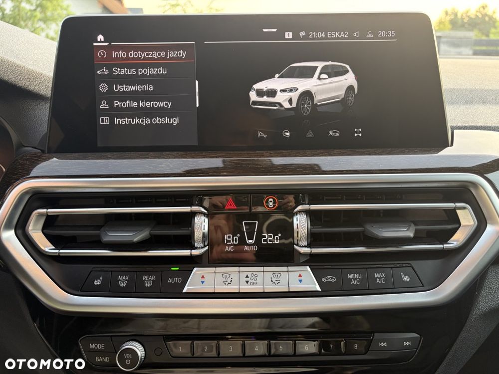 BMW X3 xDrive30i Luxury Line - 32