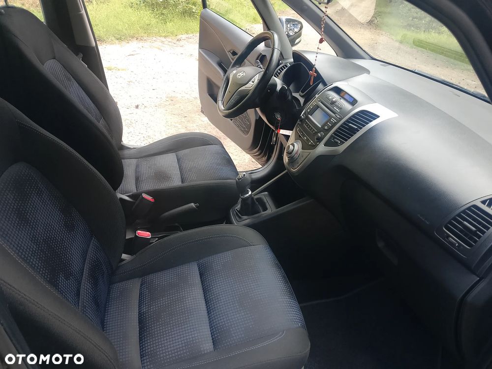 Hyundai ix20 1.4 Classic - 24