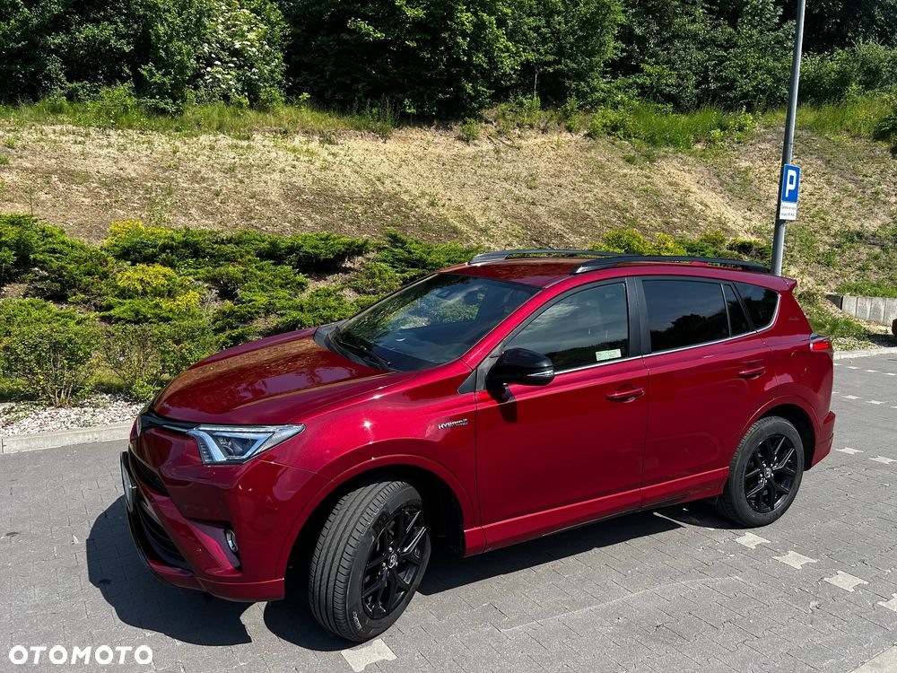 Toyota RAV4 - 1