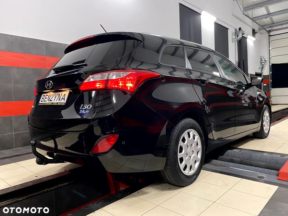 Hyundai i30 1.6 GDI BlueDrive Premium - 9