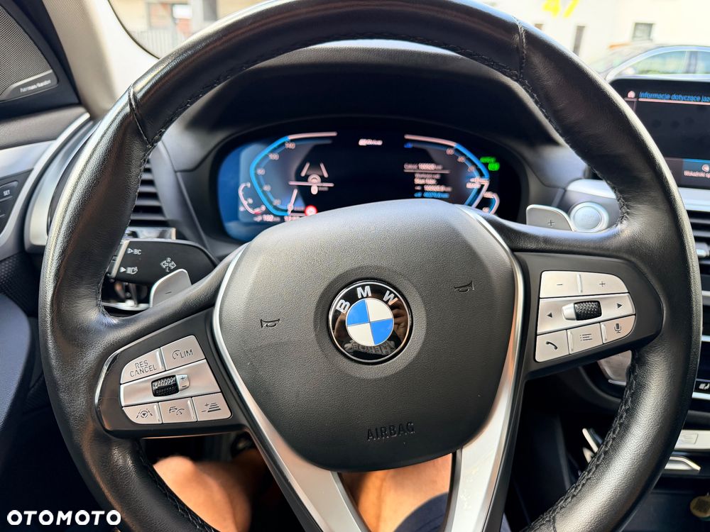 BMW X3 xDrive30e M Sport Edition - 18