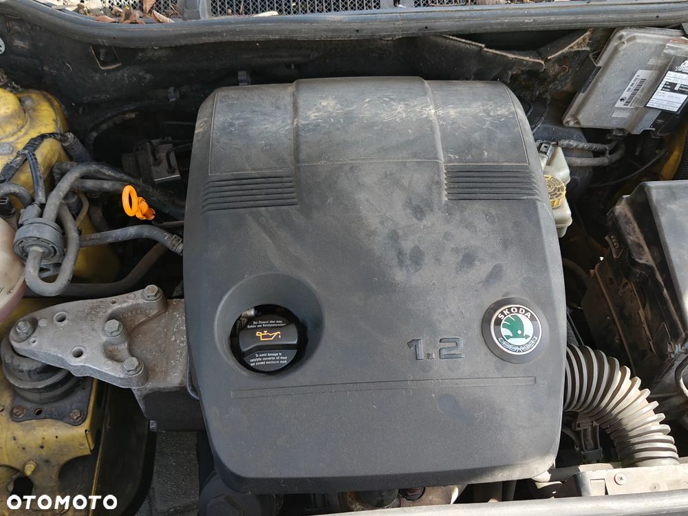 Skoda Fabia 1.2 HTP Sport - 21