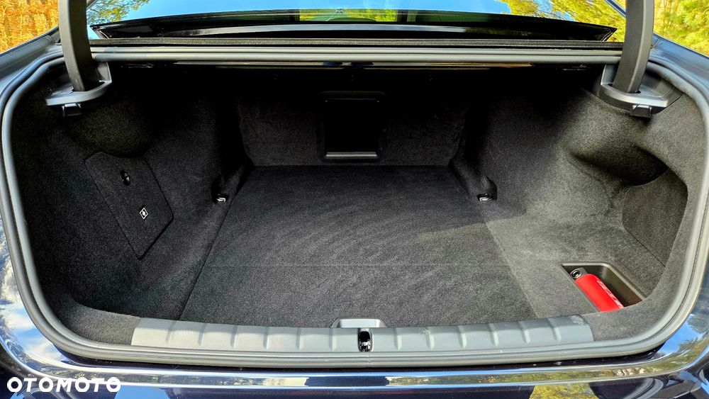 BMW i7 105.7kWh eDrive50 - 17