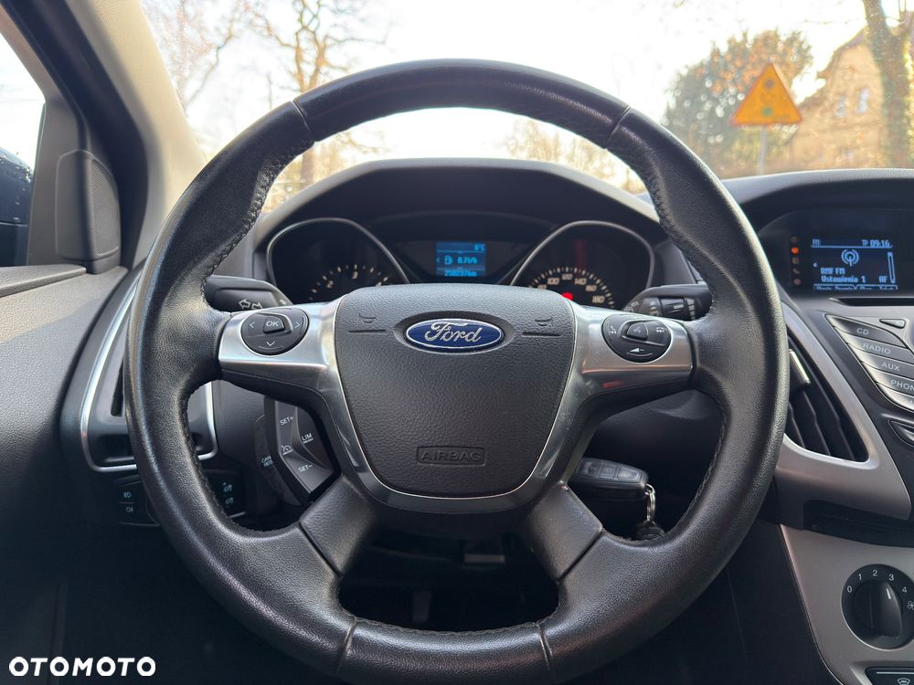 Ford Focus 1.6 TDCi DPF Trend - 16