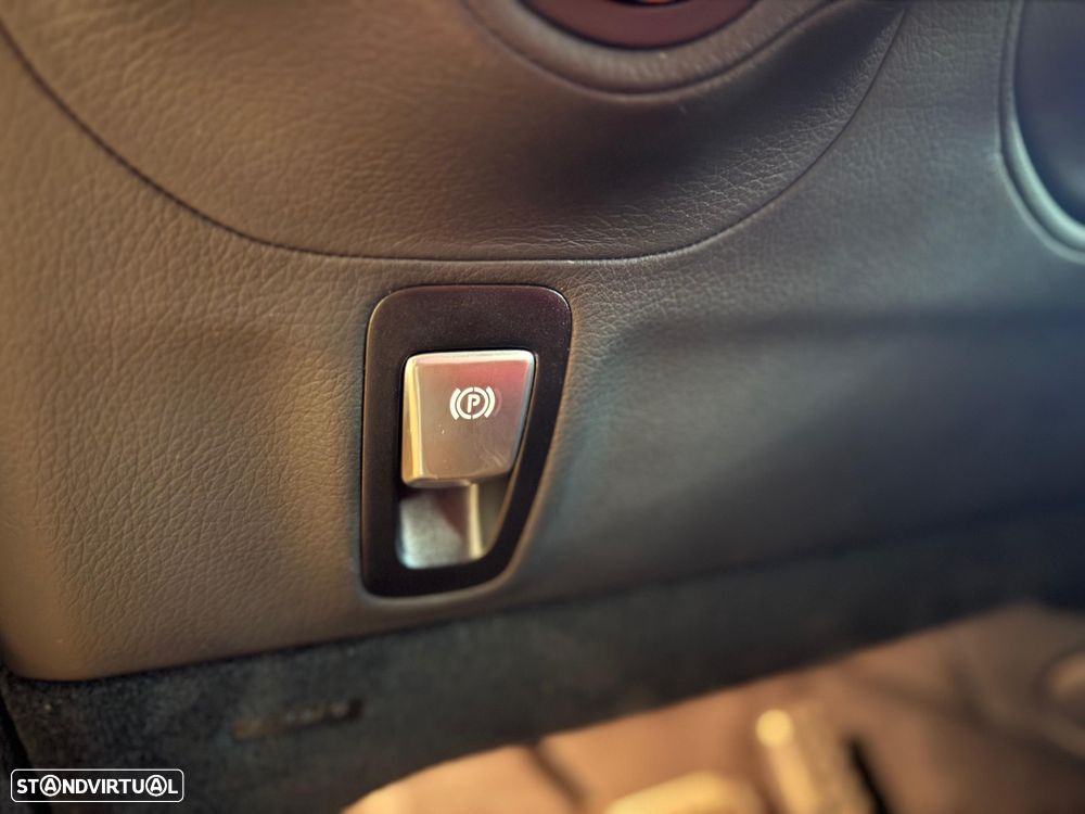 Mercedes-Benz G 350 d 9G-TRONIC AMG Line - 12