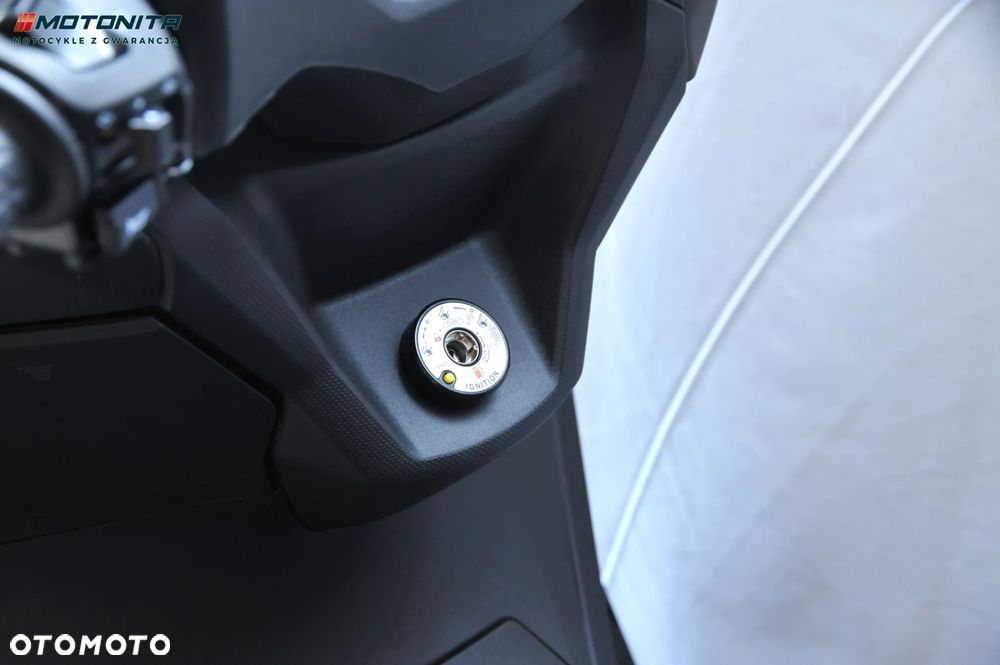 Kymco Skytown - 20