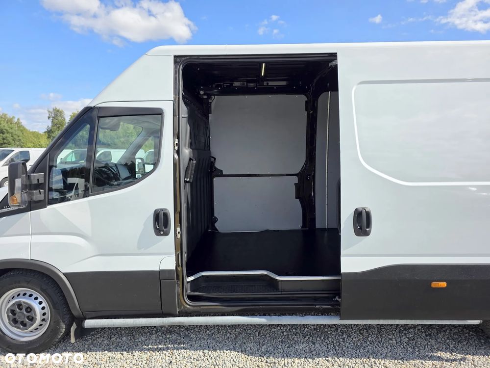 Iveco 35-160 2,3 HPI 160 KONNY MAX MAXI KLIMA 2 X BOCZNE DRZWI WEBASTO LEDY HIMATIC 8 BIEGOWY GWARANCJA 4,8M PAKA - 19