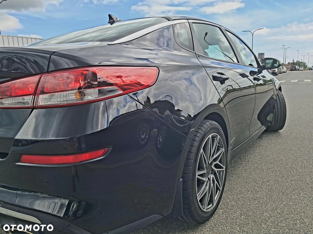Kia Optima 1.6 T-GDI M DCT - 11