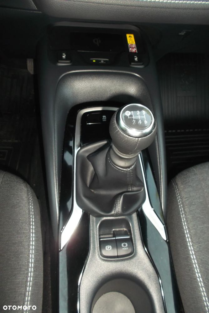 Toyota Corolla 1.5 Comfort - 23