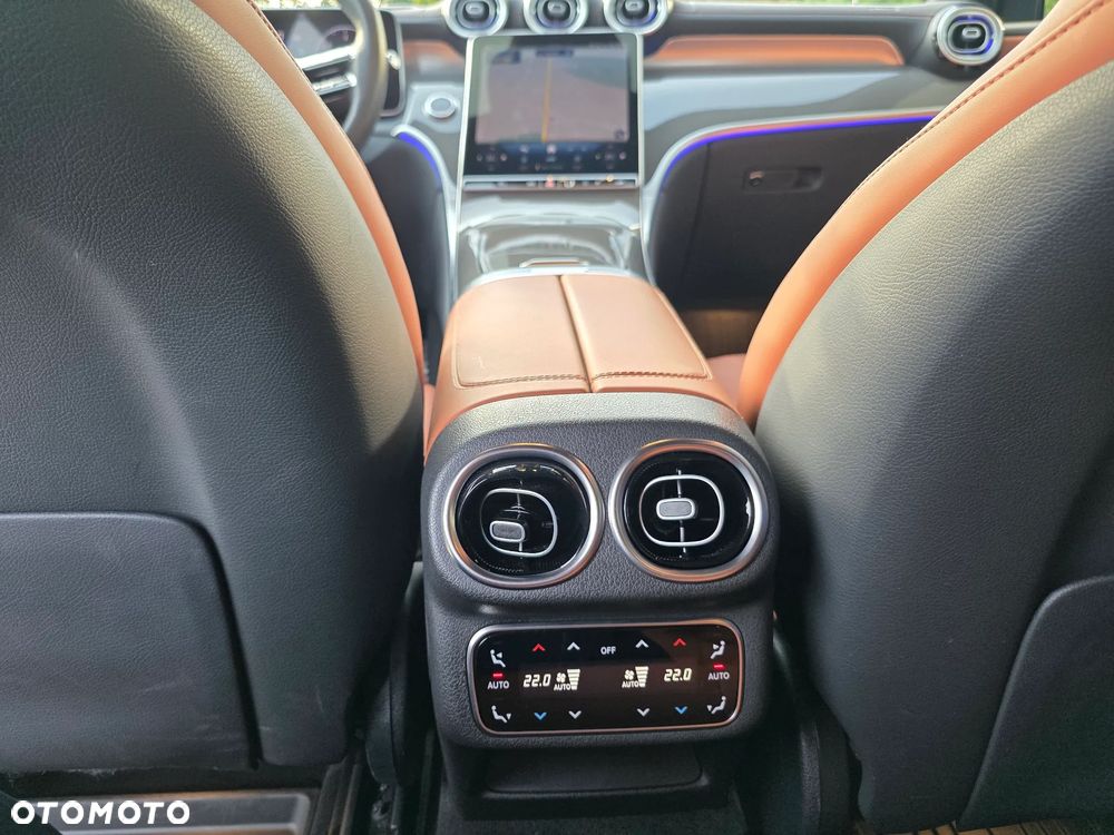 Mercedes-Benz GLC 220 d mHEV 4-Matic AMG Line - 28