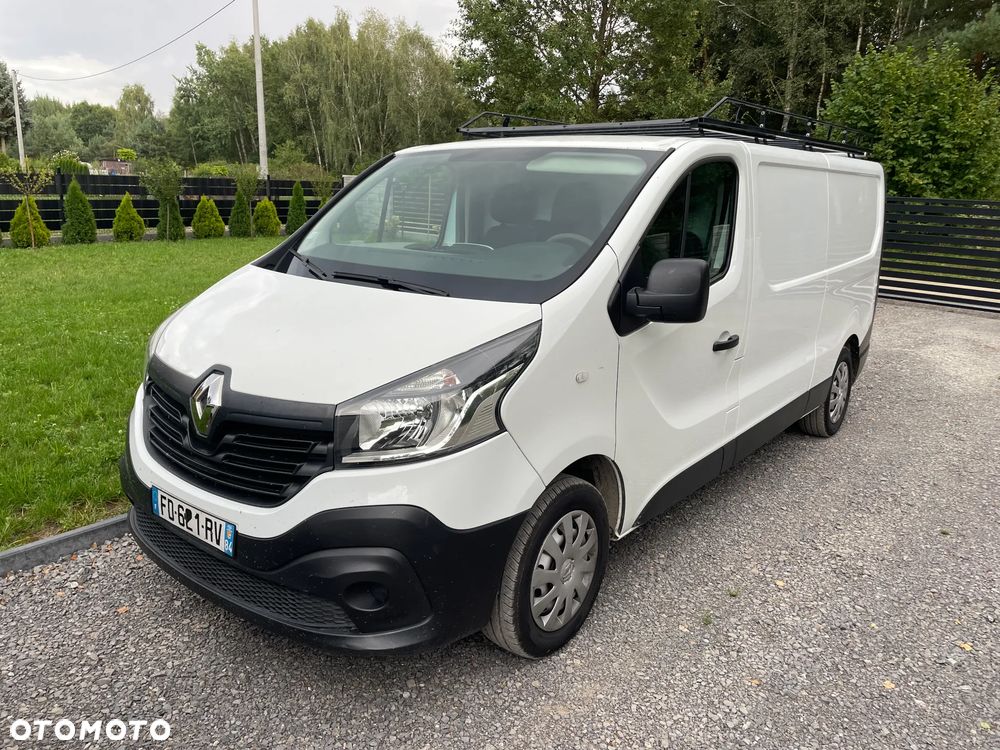 Renault TRAFIC - 2