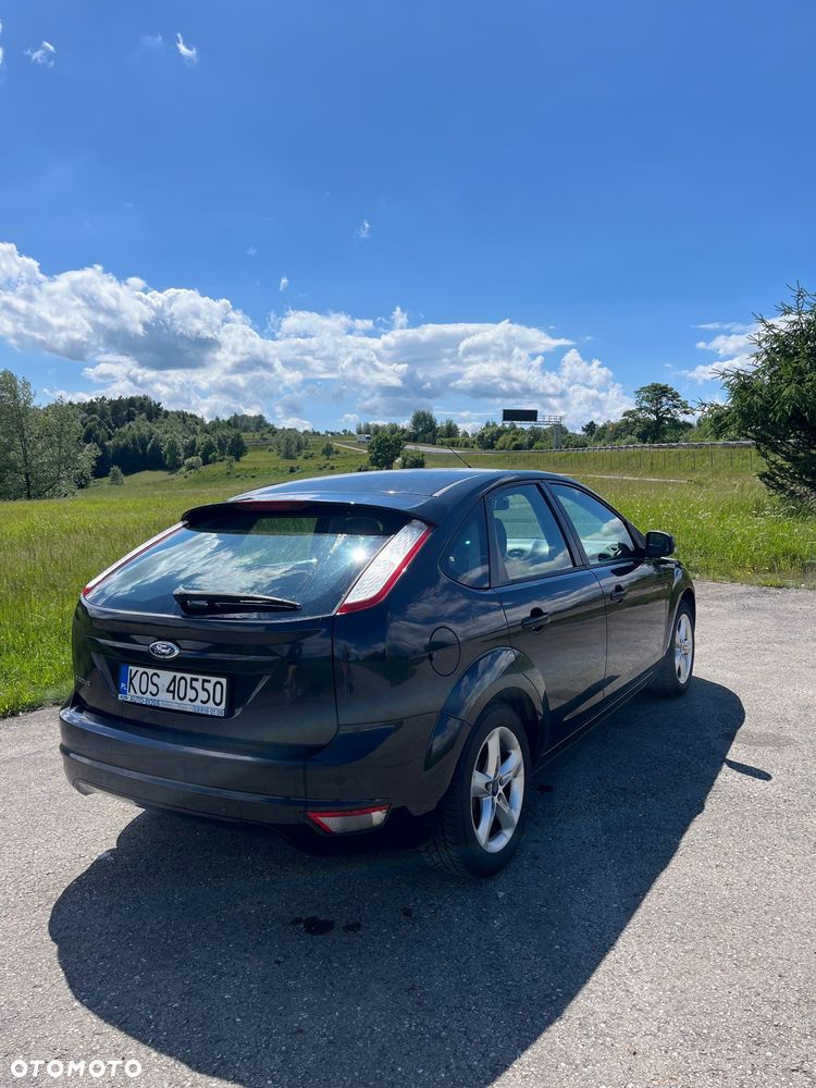 Ford Focus 1.6 Trend - 15