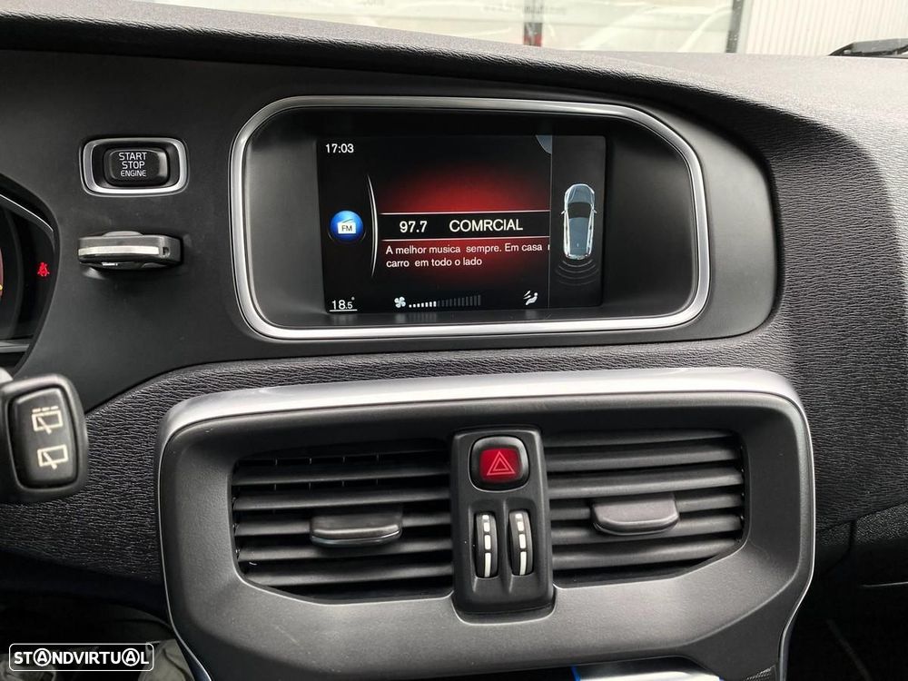 Volvo V40 1.6 D2 Eco R-Design - 25