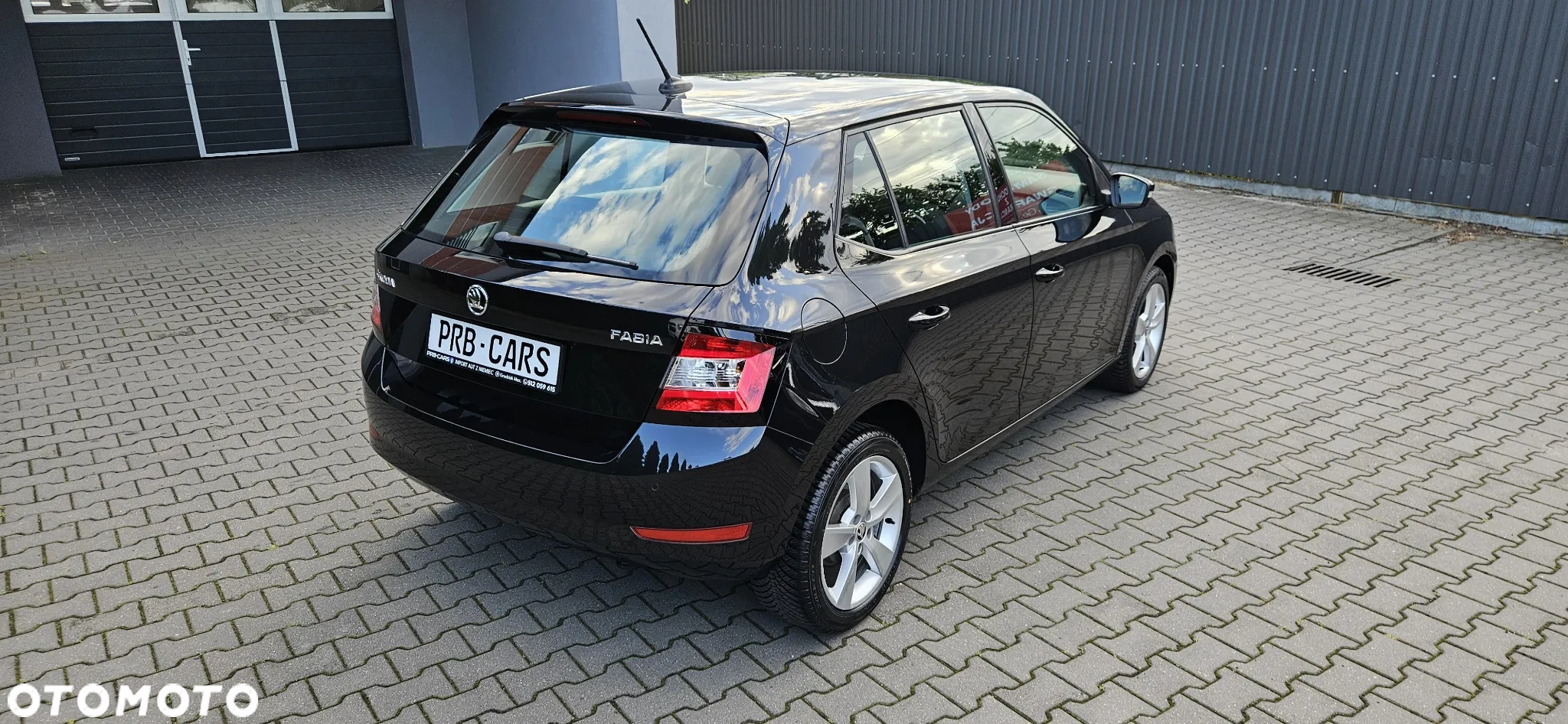 Skoda Fabia 1.0 MPI Active - 3