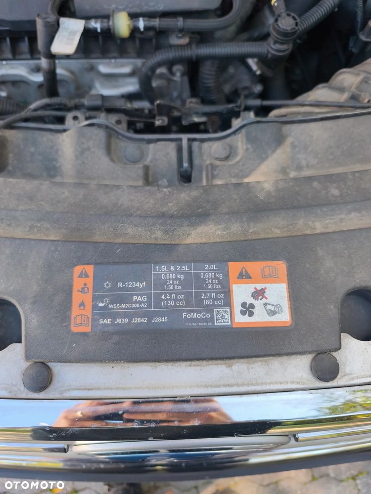 Ford Escape 1.5 EcoBoost AWD SE - 10