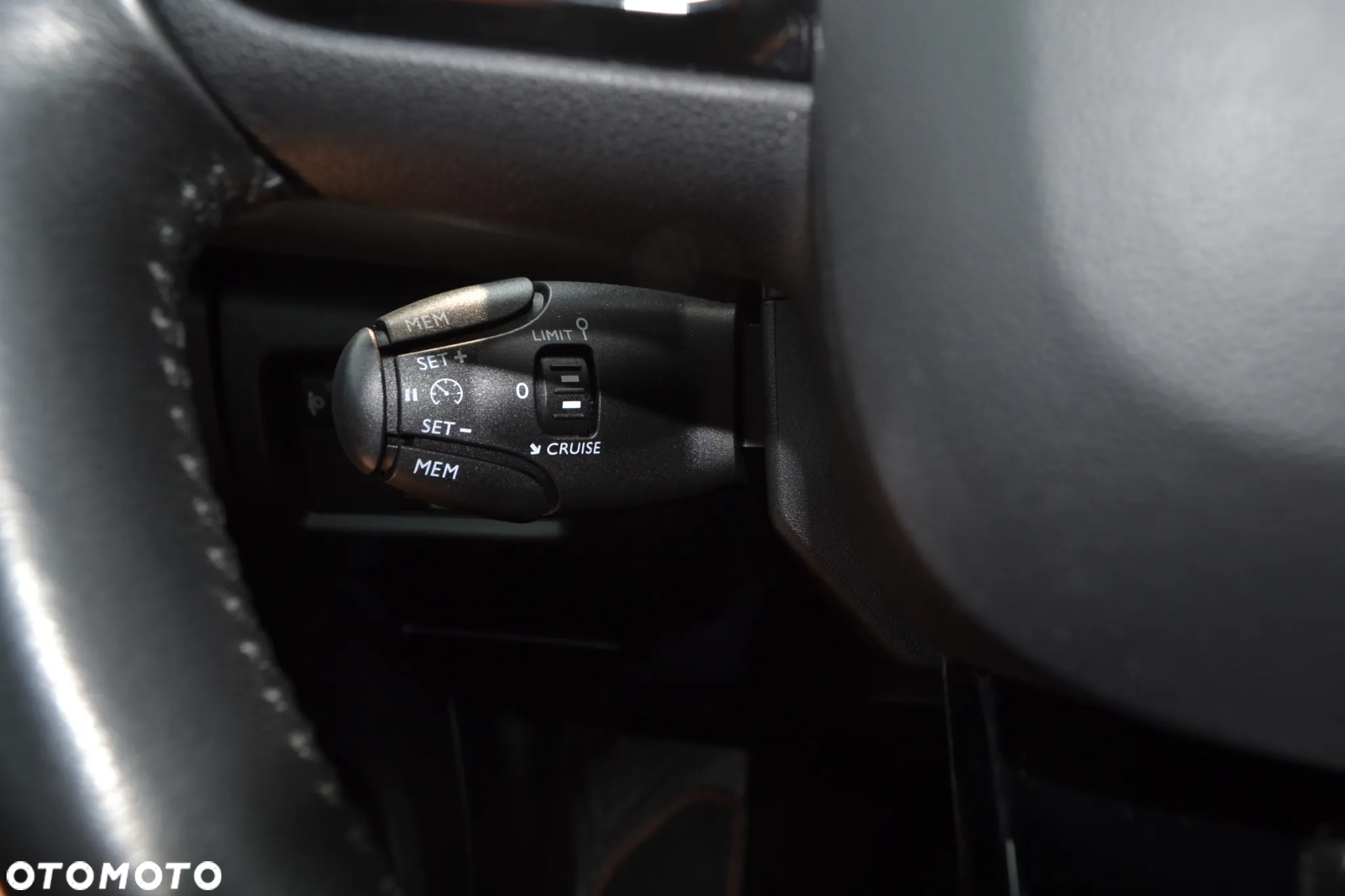 Citroën C5 Aircross BlueHDI 130 S&S EAT8 LIVE PACK - 35