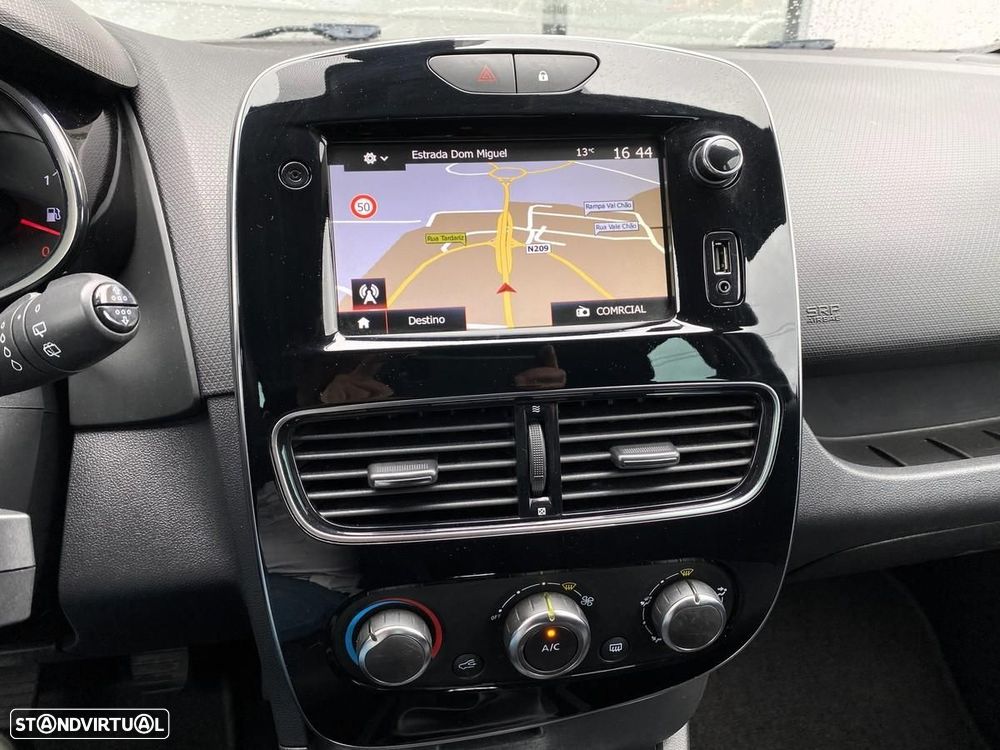 Renault Clio 1.5 dCi Limited - 18