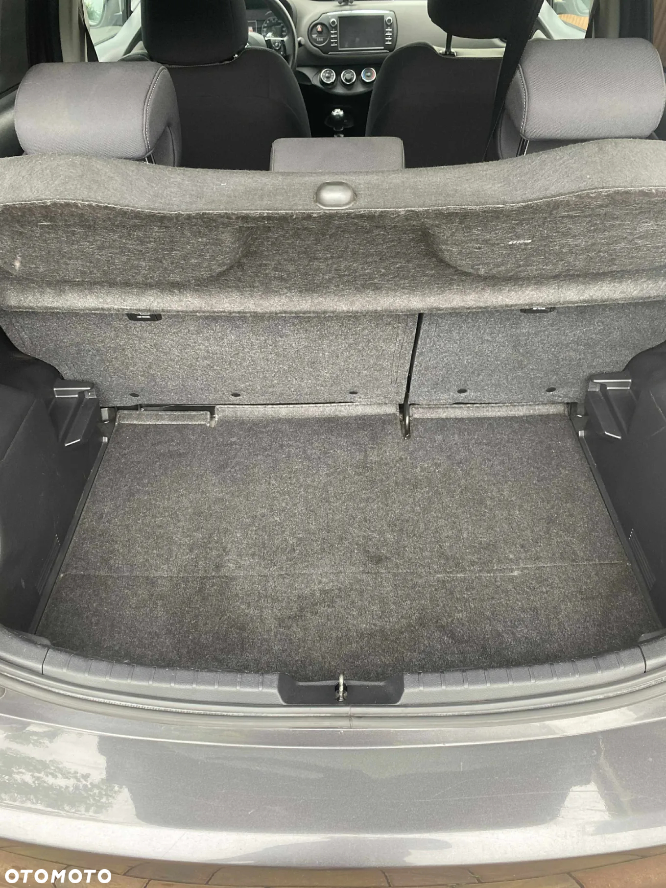 Toyota Yaris - 5
