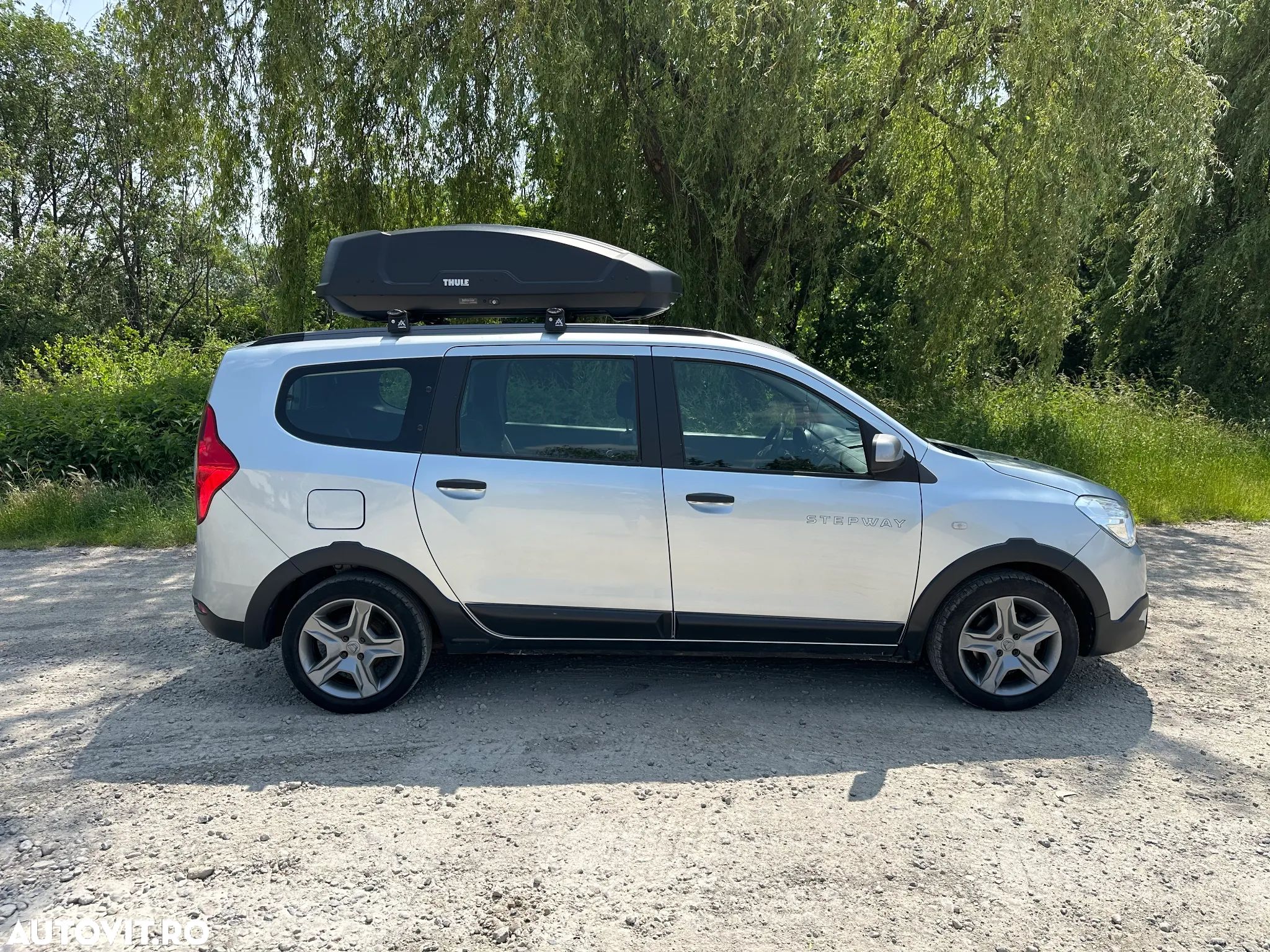 Dacia Lodgy 1.5 Blue dCi Stepway - 1