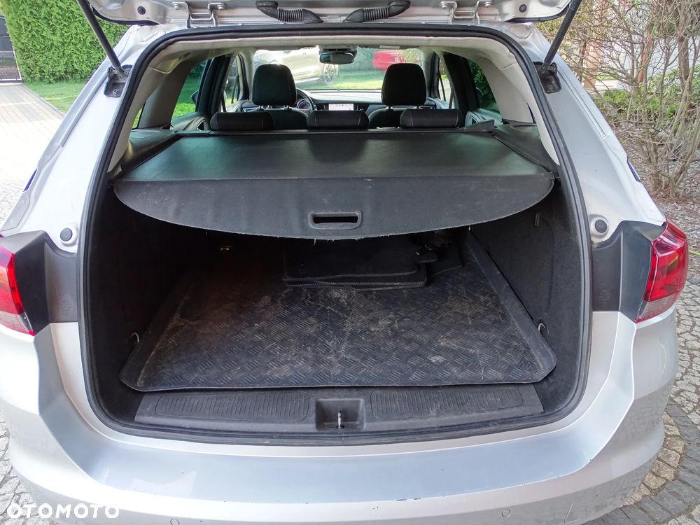 Opel Astra 1.6 D Start/Stop Automatik Innovation - 26