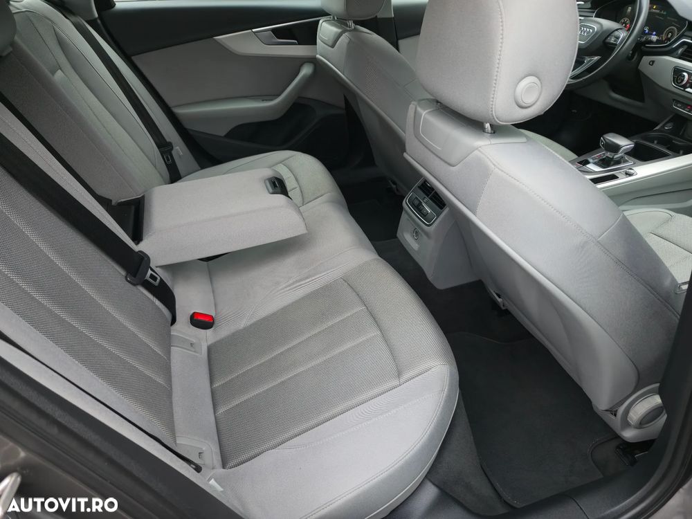 Audi A4 Avant 2.0 35 TDI S tronic MHEV Advanced - 30