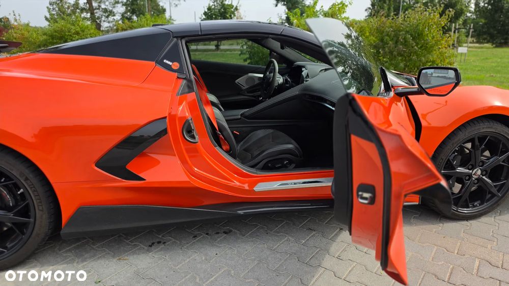 Chevrolet Corvette - 8