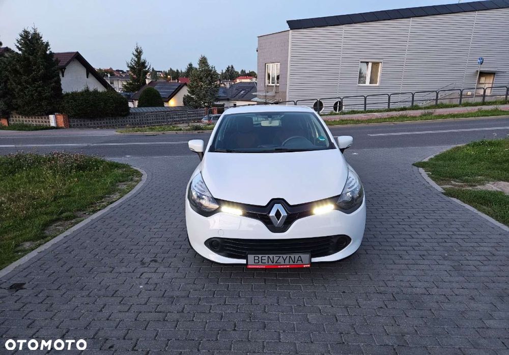 Renault Clio - 2