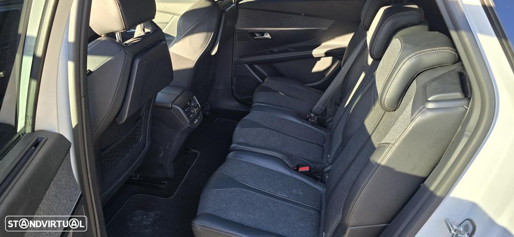 Peugeot 5008 1.5 BlueHDi GT Line - 6