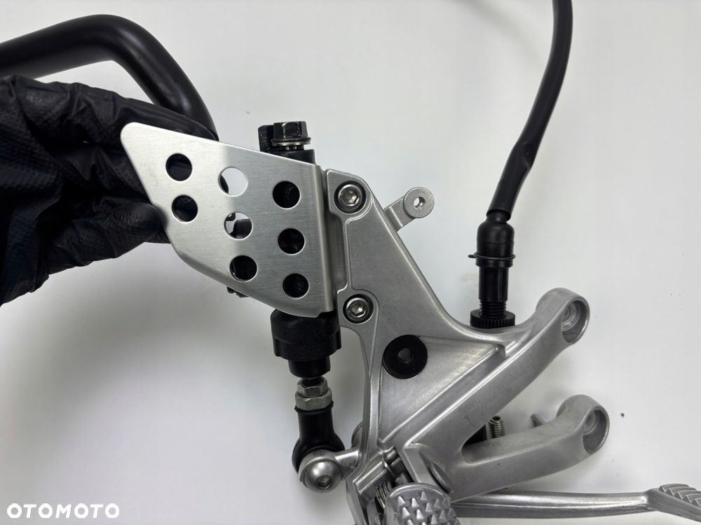 Prawy set kierowcy Honda CBR 600RR PC69 2024- Oryginał - 4