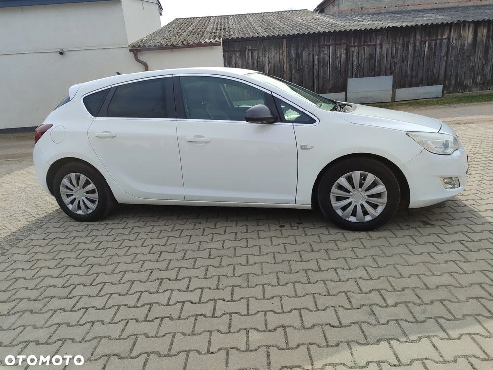 Opel Astra 1.7 CDTI - 5