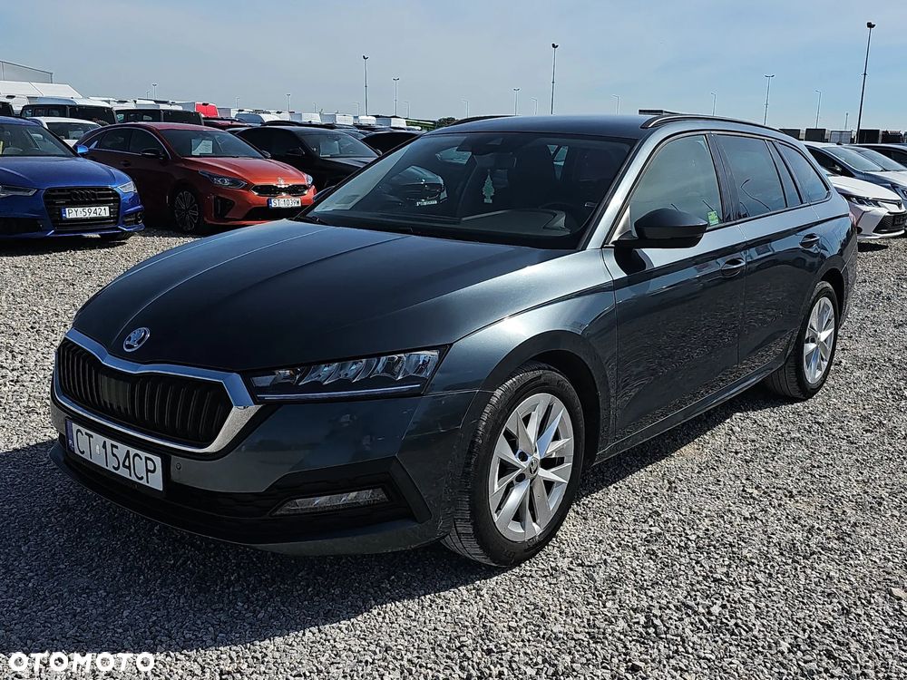 Skoda Octavia 2.0 TDI Ambition DSG - 1