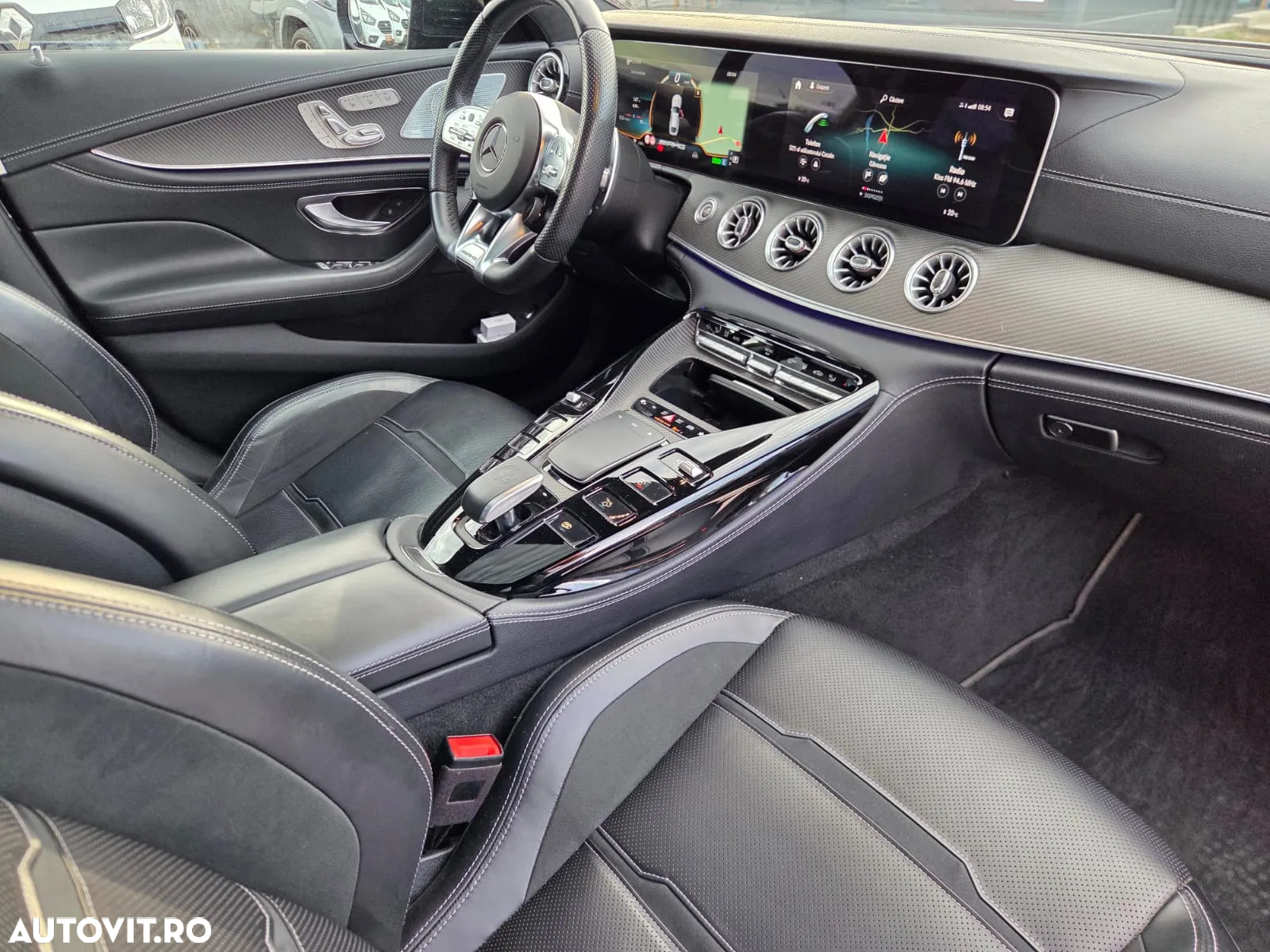 Mercedes-Benz AMG GT 53 4MATIC+ MHEV - 23