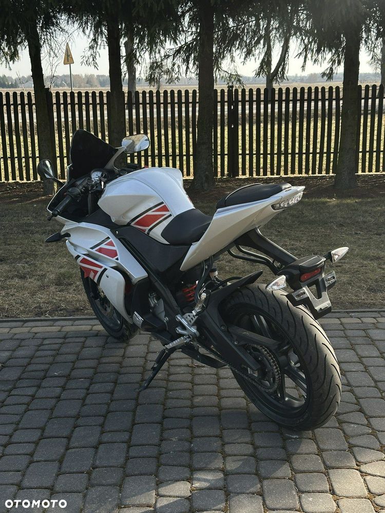 Yamaha R125 - 6