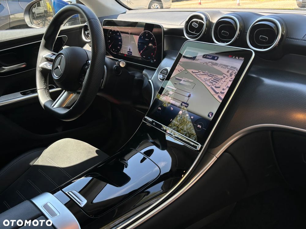Mercedes-Benz GLC - 16