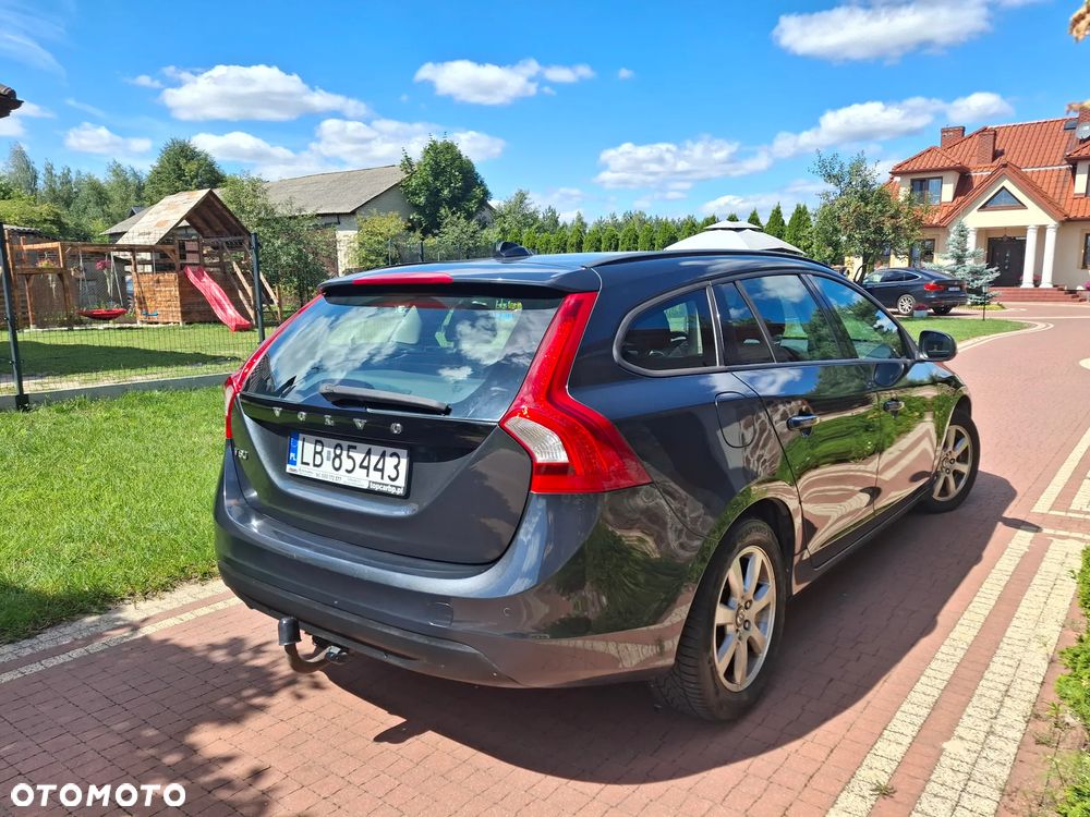 Volvo V60 D4 Edition - 4