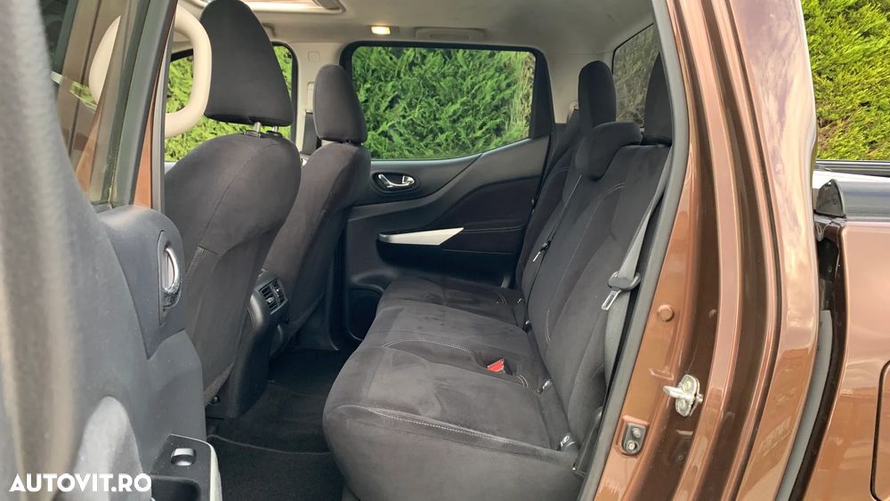Nissan Navara 2.3 dCi Bi Turbo Double Cab Tekna Aut. - 18