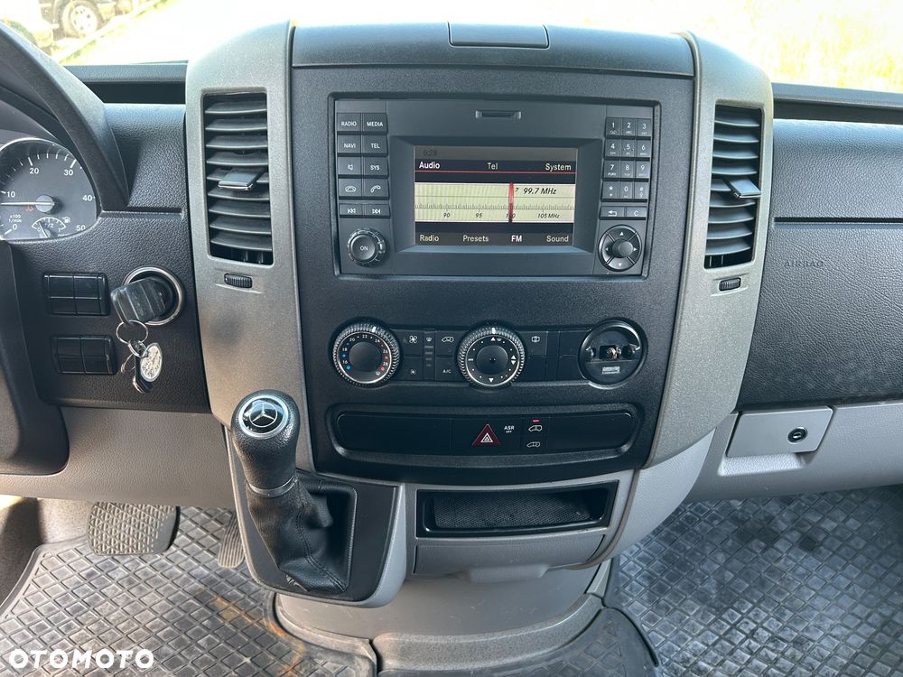 Mercedes-Benz Sprinter 519 cdi - 12